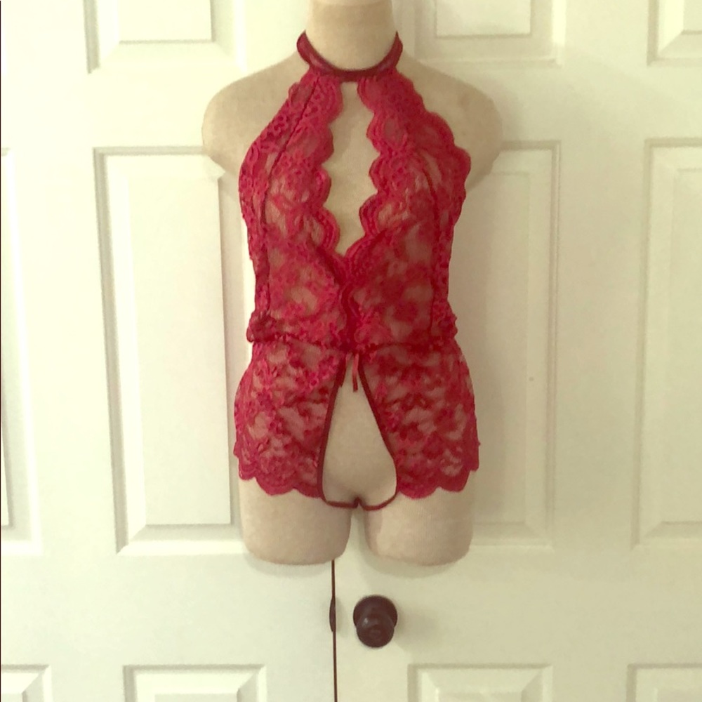 Lingerie crotch less teddy